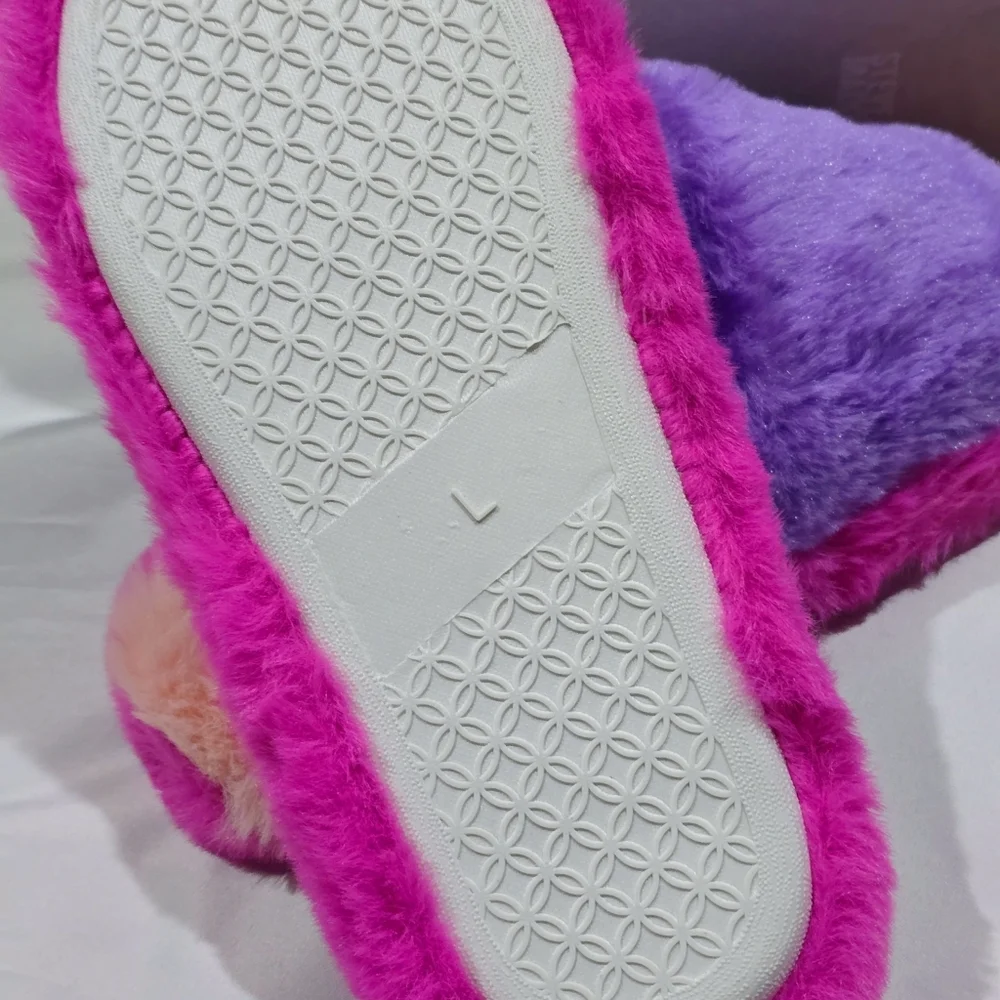 Steve Madden ✦ Frillz Slippers ✦ Faux Fur Colorblock Open Toe Cozy Grip Sole NWT